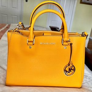 Michael Kors Leather satchel